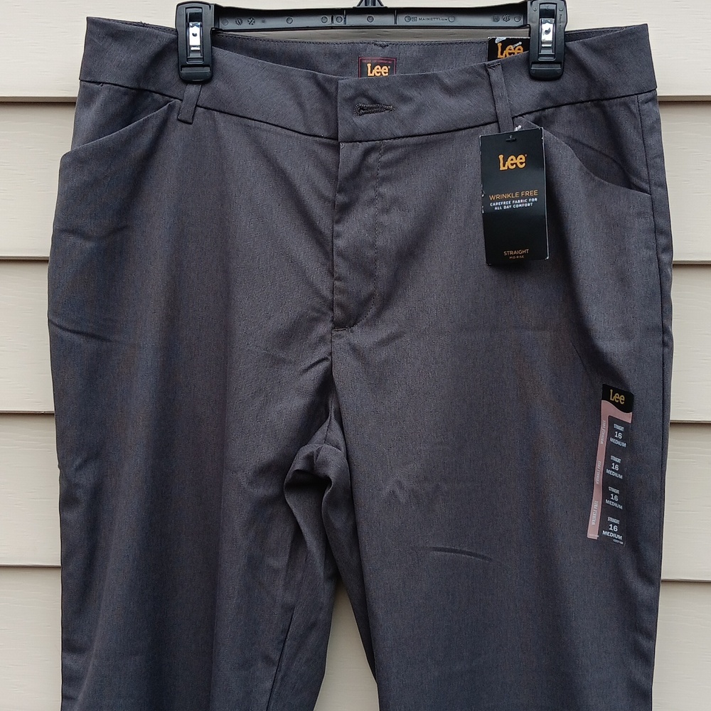 LEE Women's Wrinkle Free Straight Charcoal Heather Pants - 16M
